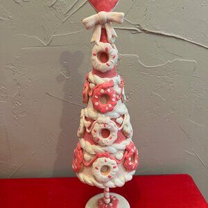 NWT Love and Cupcakes Valentine's Gingerbread Donuts Tree Decor - 13.25" H